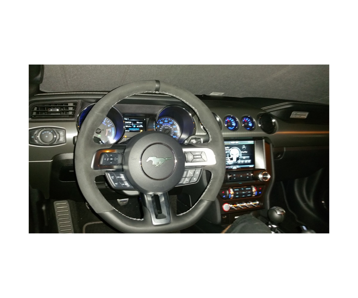 2016 GT350 Steering wheel