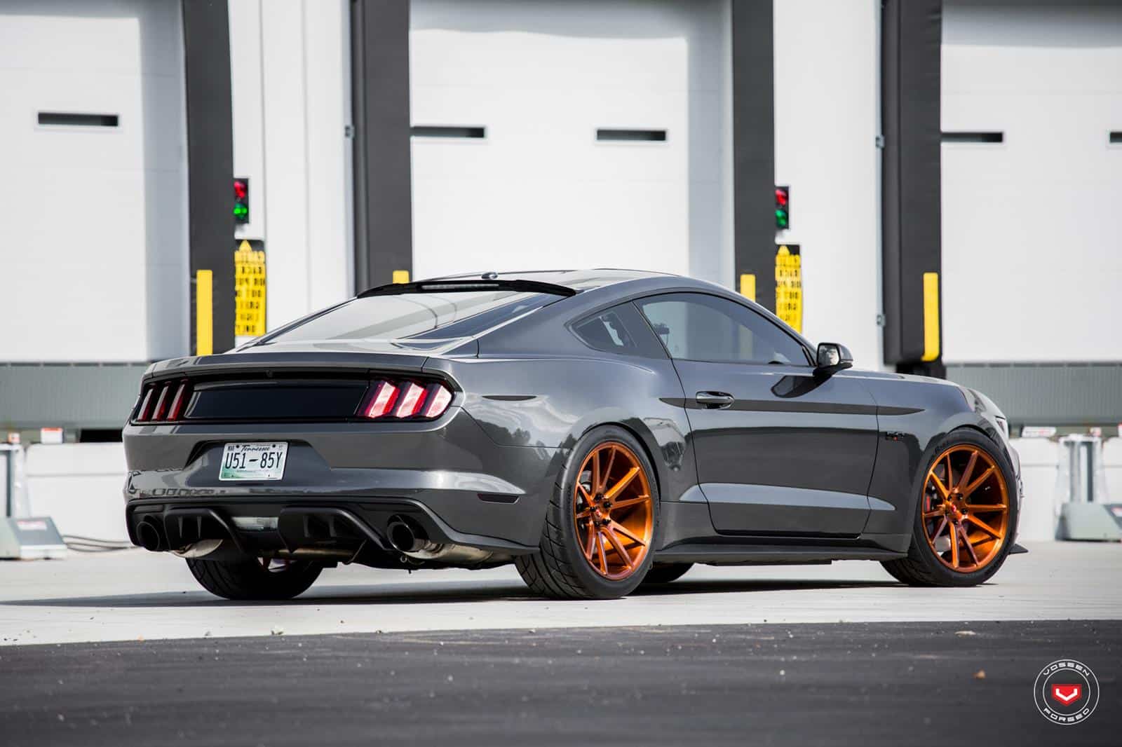 magnetic-ford-mustang-gtpp-s550-vossen-vps-301-forged-concave-wheels-copperhead.jpg