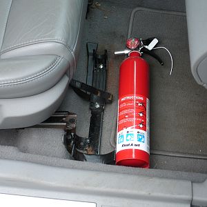 DIY Fire Extinguisher mount | 2015+ S550 Mustang Forum (GT, EcoBoost ...