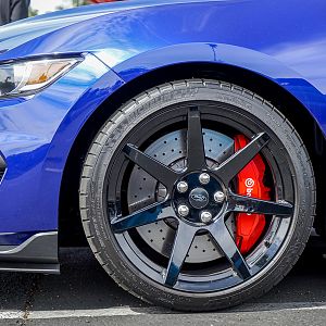 Shelby-gt35-gt350r-forged-wheels-09